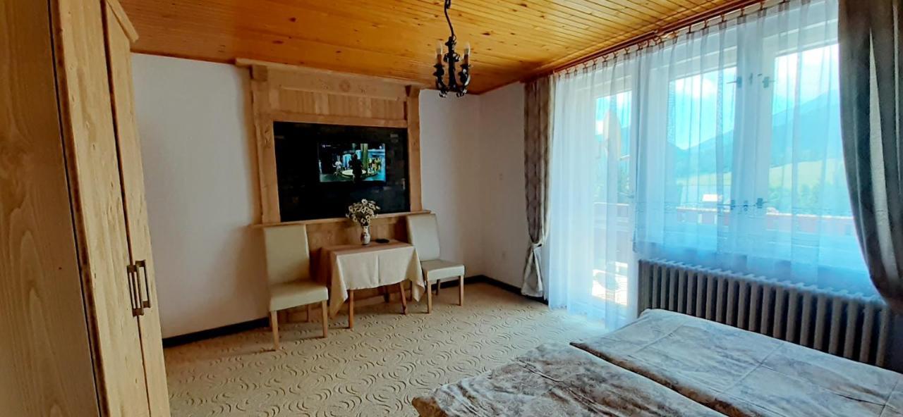 Apartman Astra V Zdiari ภายนอก รูปภาพ